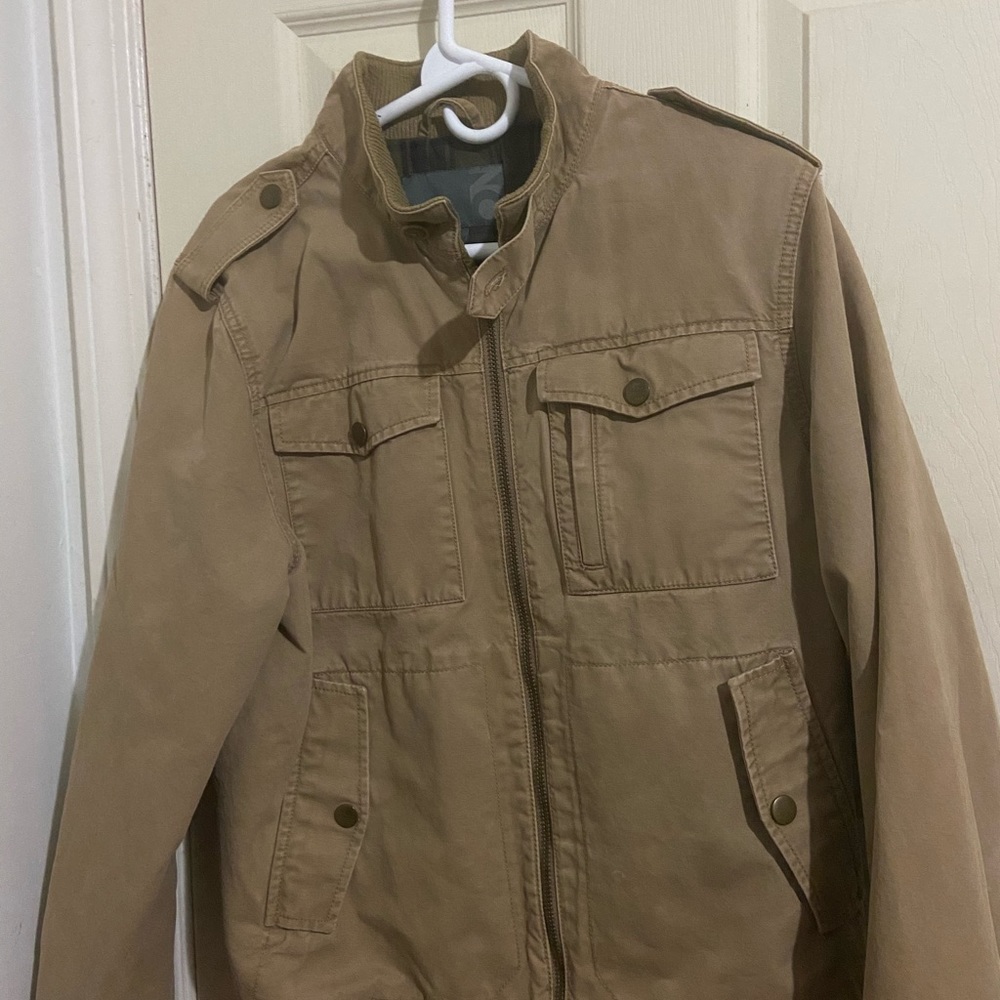 Old Navy, Men’s Medium zip up bomber jacket with multiple pockets.